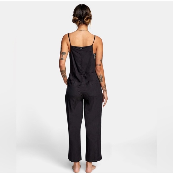 RVCA Sleeveless Jumpsuit - Picture 2 of 4